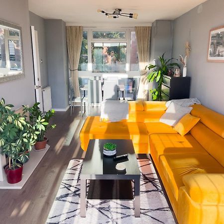 Beautiful 3-Bed Apartment At Swiss Cottage London Exterior photo