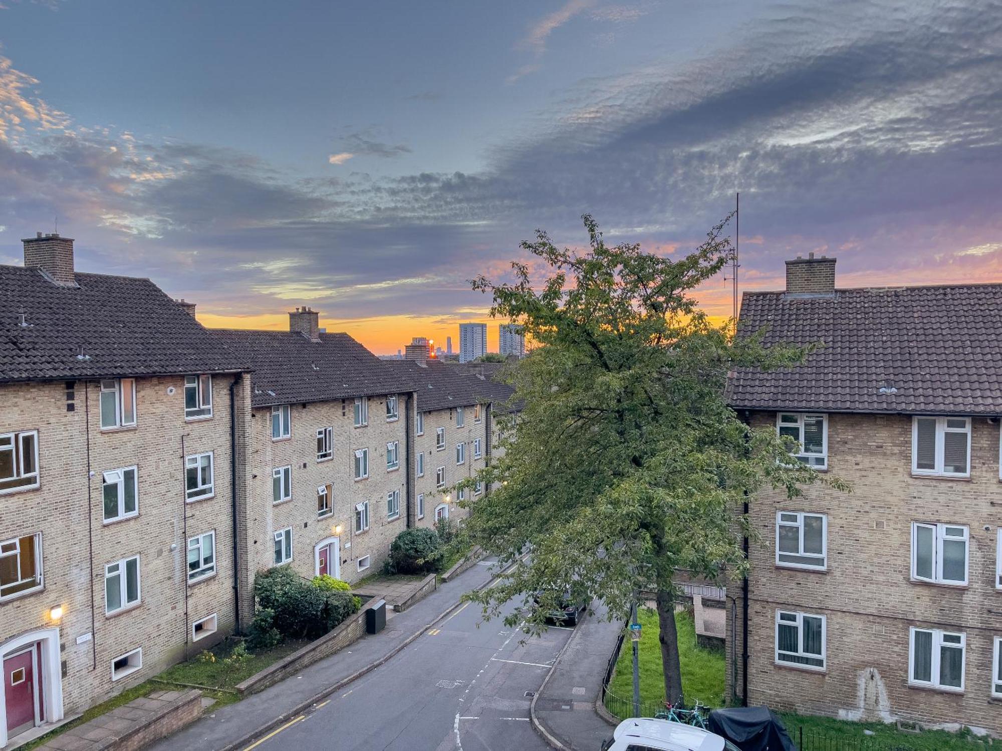 Beautiful 3-Bed Apartment At Swiss Cottage London Exterior photo